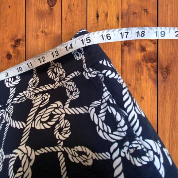 Talbots Navy White Rope Knot Pattern Cotton Stretch Mini Skirt Size 8P - Picture 4 of 9